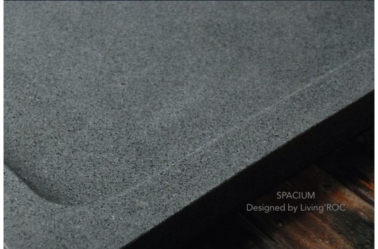 Receveur de douche en pierre 140x90 à l'italienne granit - SPACIUM Receveur de douche en pierre 140x90 à l'italienne granit - SPACIUM
