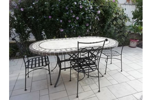 Table de jardin en mosaïque marbre travertin ovale 160-180-240  OVALI Table de jardin en mosaïque marbre travertin ovale 160-180-240  OVALI