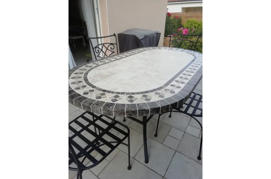 Table de jardin en mosaïque marbre travertin ovale 160-180-240  OVALI Table de jardin en mosaïque marbre travertin ovale 160-180-240  OVALI