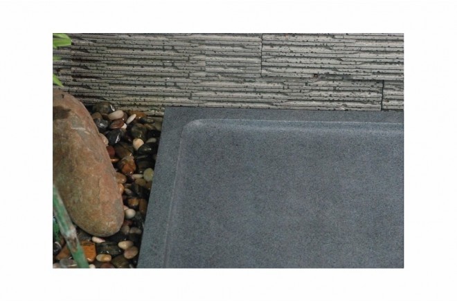 Receveur de douche 120x90 en pierre taillé dans le granit RUBIX Receveur de douche 120x90 en pierre taillé dans le granit RUBIX