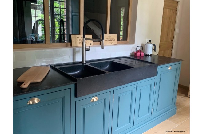 Évier de cuisine pierre Granit noir véritable 2 bacs + égouttoir 120x60 BESSO SHADOW Évier de cuisine pierre Granit noir véritable 2 bacs + égouttoir 120x60 BESSO SHADOW