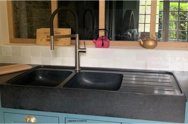 Évier de cuisine pierre Granit noir véritable 2 bacs + égouttoir 120x60 BESSO SHADOW Évier de cuisine pierre Granit noir véritable 2 bacs + égouttoir 120x60 BESSO SHADOW